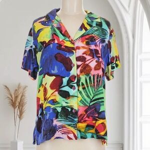 James World Shirt Womens M Floral Button Down Short Sleeve Tropical Beach Preppy